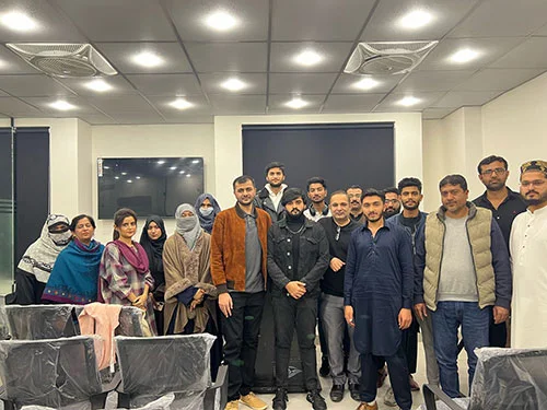 EasyCommerce classroom training session